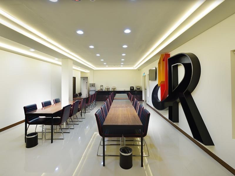 德瑞旅店direct Hotel Kaohsiung Exterior photo