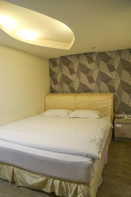 德瑞旅店direct Hotel Kaohsiung Exterior photo