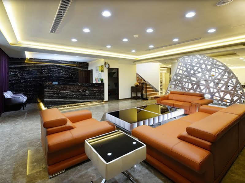 德瑞旅店direct Hotel Kaohsiung Exterior photo